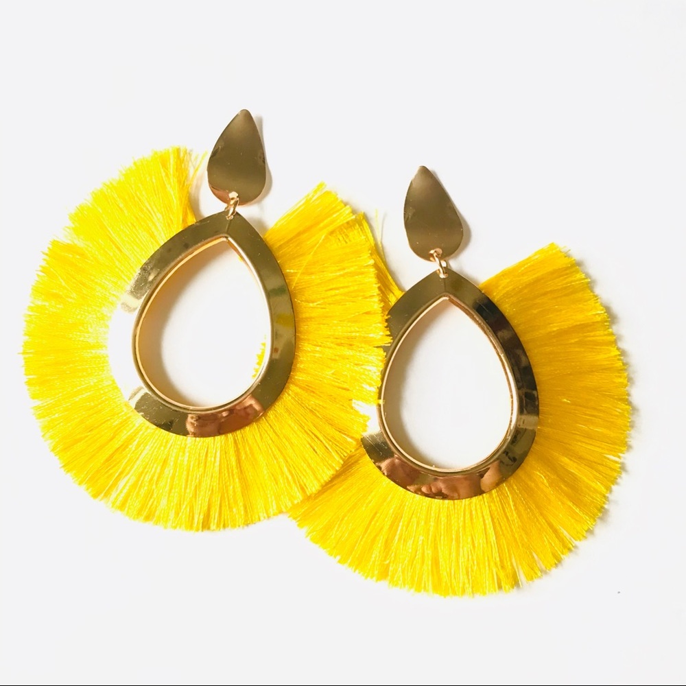 𝕙𝕡! Teal or Yellow Tassel Drop Earrings - Picture 4 of 5